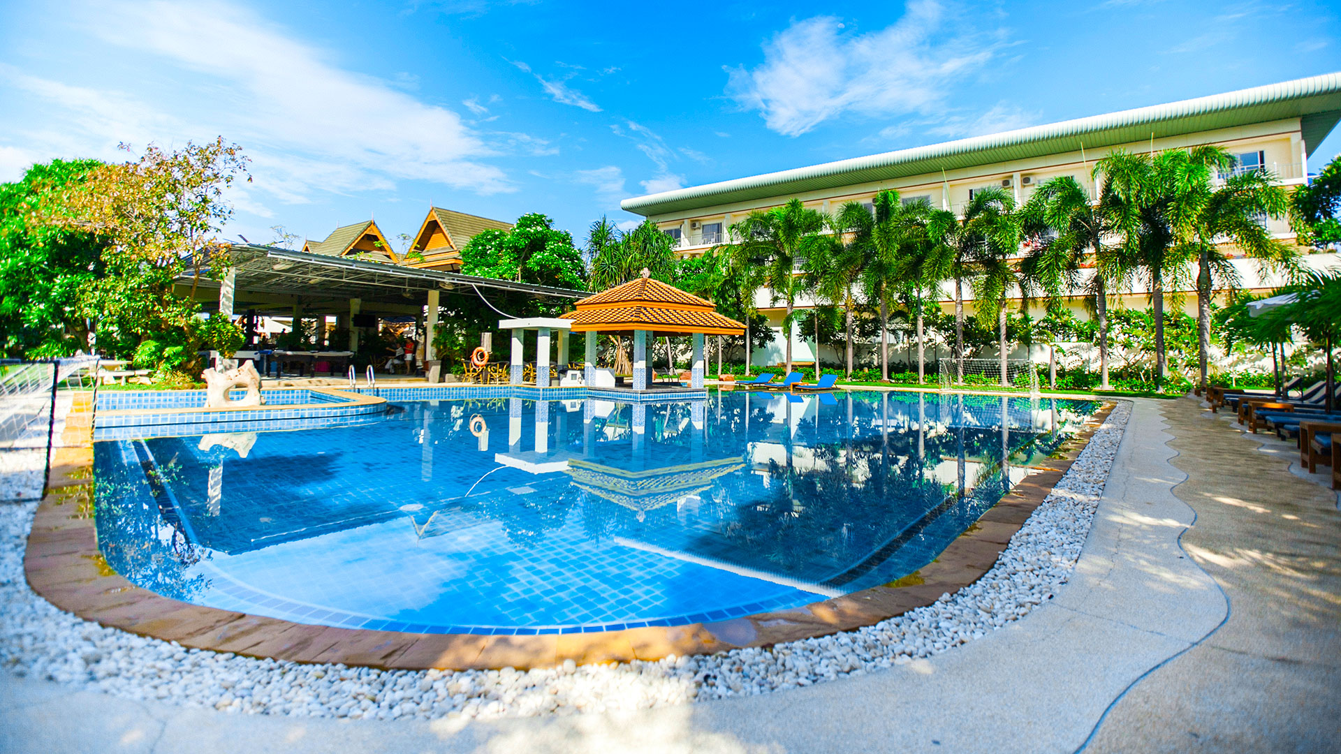 Blue Beach Grand Resort and Spa